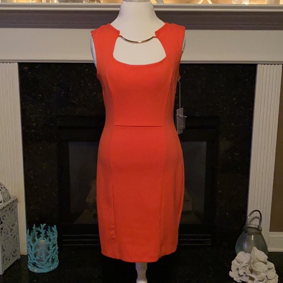 Jennifer Lopez coral dress - Picture 2 of 10